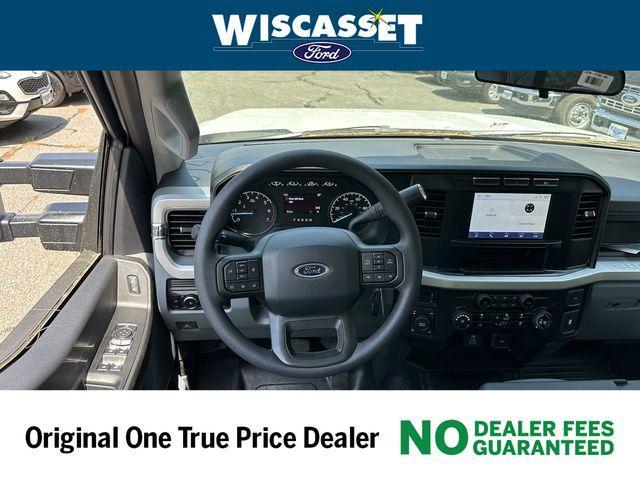 new 2024 Ford F-250 car, priced at $48,981