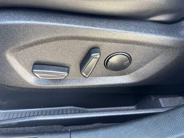 used 2023 Ford Edge car, priced at $25,995