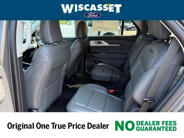 new 2025 Ford Explorer car, priced at $47,800