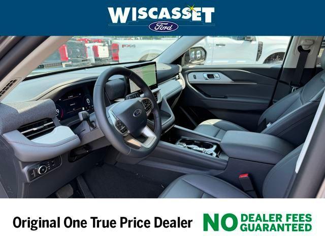 new 2025 Ford Explorer car, priced at $47,800