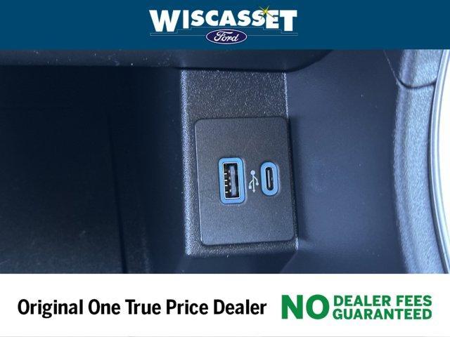 used 2024 Ford Edge car, priced at $28,995