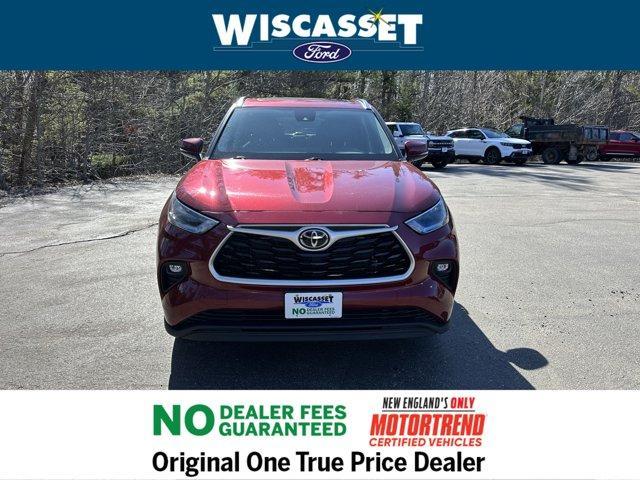 used 2021 Toyota Highlander car, priced at $34,995