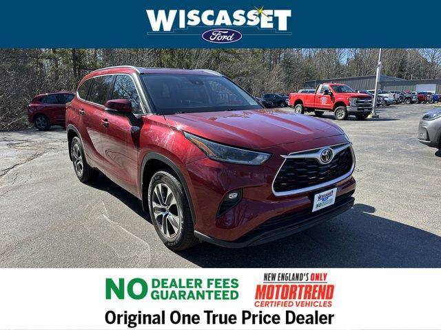 used 2021 Toyota Highlander car, priced at $34,995