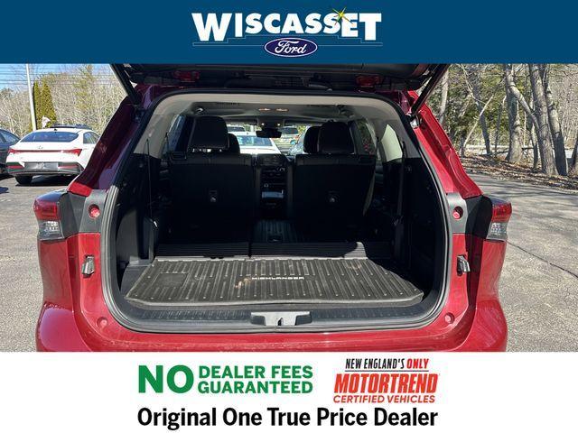 used 2021 Toyota Highlander car, priced at $34,995