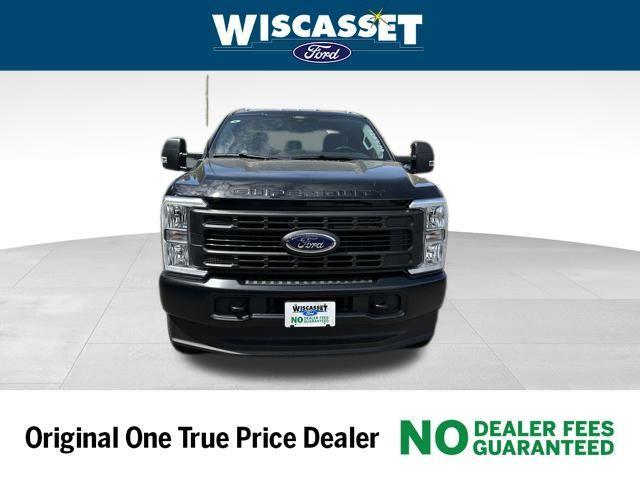 new 2025 Ford F-350 car, priced at $51,628