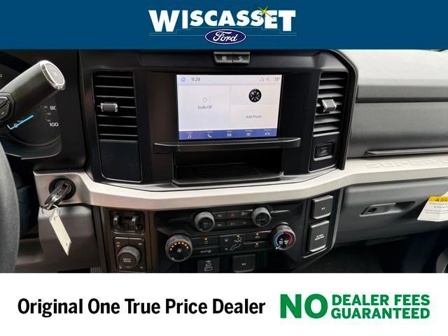 new 2025 Ford F-250 car, priced at $68,642