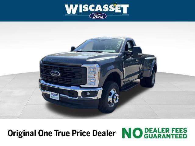 new 2025 Ford F-350 car, priced at $64,042