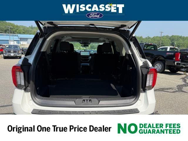 new 2025 Ford Explorer car, priced at $48,090