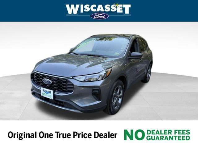 used 2025 Ford Escape car, priced at $30,495