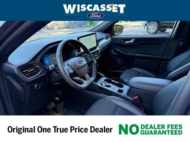 used 2025 Ford Escape car, priced at $30,495