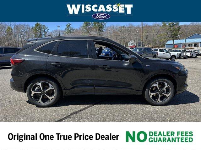new 2025 Ford Escape car, priced at $40,205