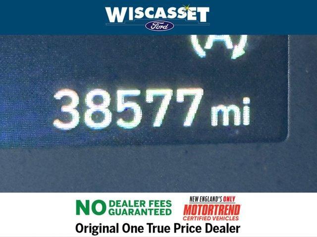 used 2023 Hyundai Santa Fe car, priced at $24,995