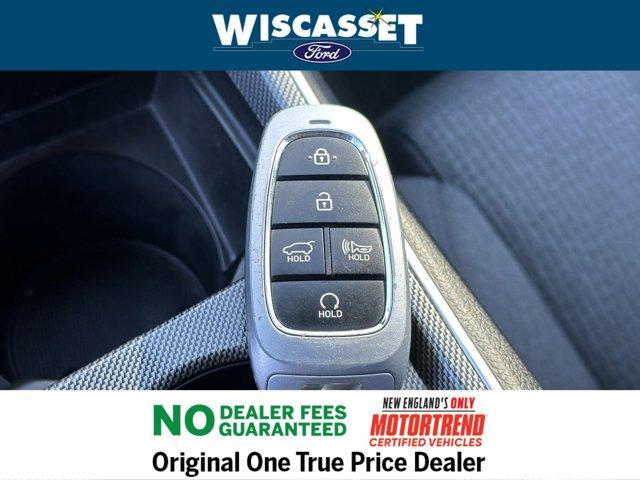 used 2023 Hyundai Santa Fe car, priced at $24,995