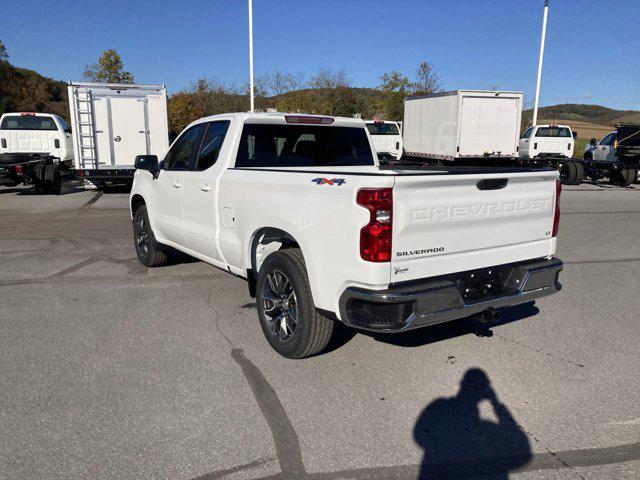 new 2025 Chevrolet Silverado 1500 car, priced at $44,988