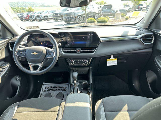 new 2025 Chevrolet TrailBlazer car, priced at $29,788