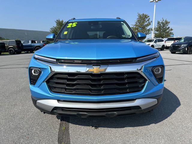 new 2025 Chevrolet TrailBlazer car, priced at $29,788