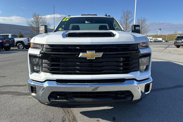 new 2025 Chevrolet Silverado 2500 car, priced at $49,188