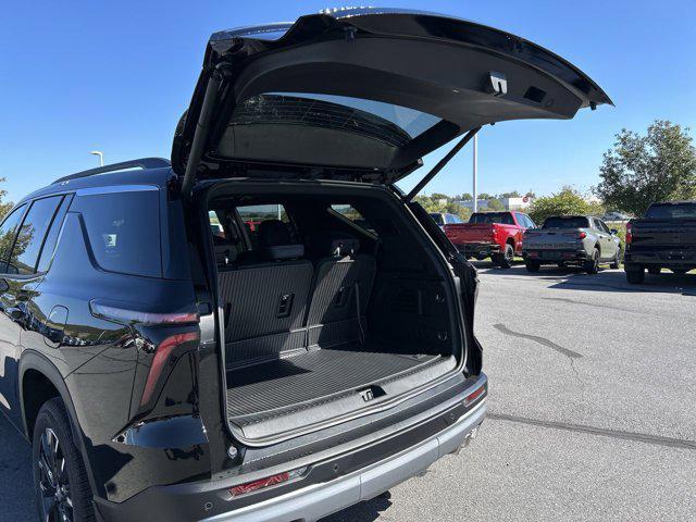 new 2026 Chevrolet Traverse car, priced at $48,088