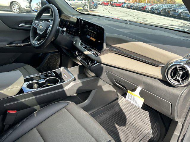 new 2026 Chevrolet Equinox car, priced at $33,988