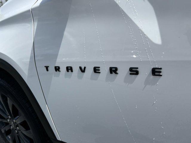 used 2022 Chevrolet Traverse car, priced at $35,300