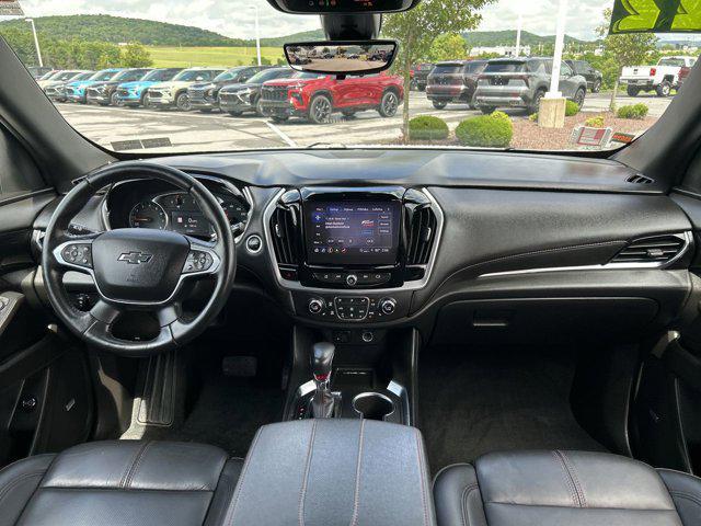 used 2022 Chevrolet Traverse car, priced at $35,300