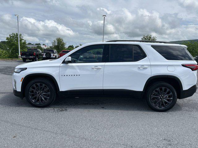 used 2022 Chevrolet Traverse car, priced at $35,300