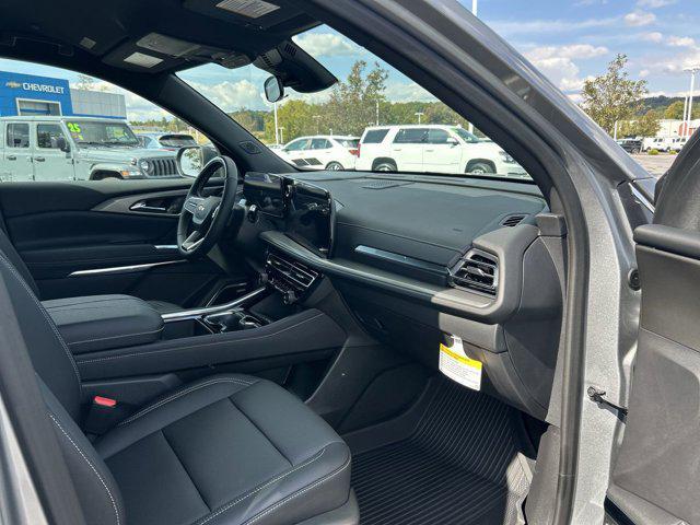 new 2025 Chevrolet Traverse car, priced at $48,188