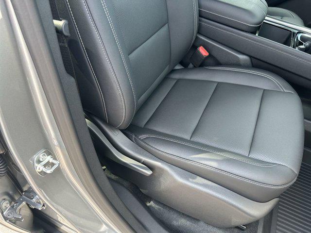 new 2025 Chevrolet Traverse car, priced at $48,188