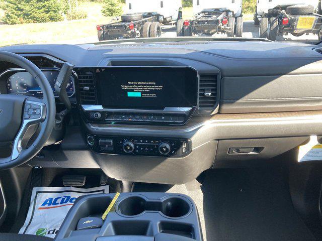 new 2025 Chevrolet Silverado 1500 car, priced at $45,388