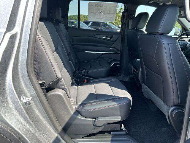 new 2025 Chevrolet Traverse car, priced at $52,788