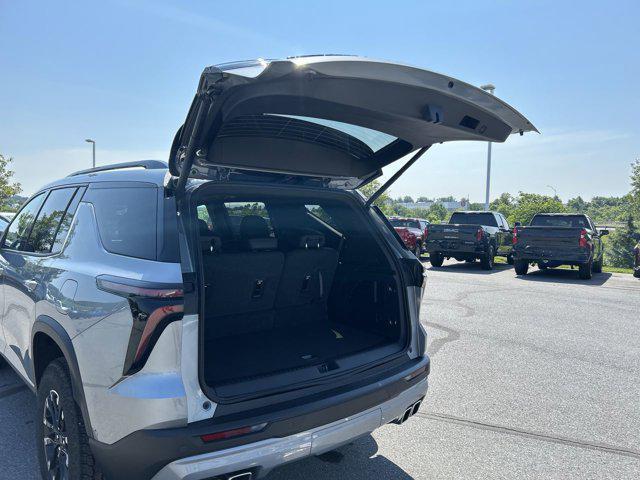 new 2025 Chevrolet Traverse car, priced at $52,788