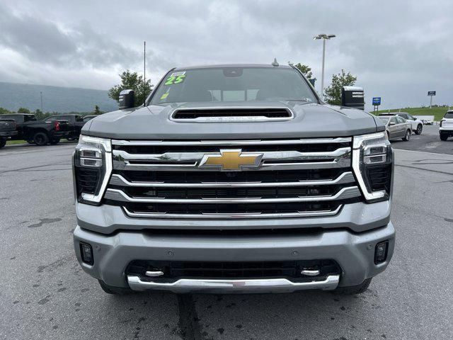 new 2025 Chevrolet Silverado 3500 car, priced at $85,888