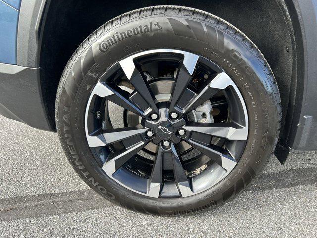 used 2025 Chevrolet Equinox car, priced at $32,750