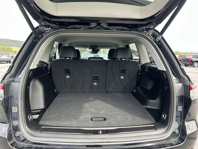 used 2023 Jeep Grand Cherokee car, priced at $30,000