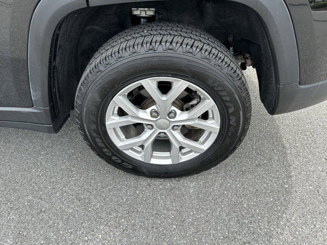 used 2023 Jeep Grand Cherokee car, priced at $30,000