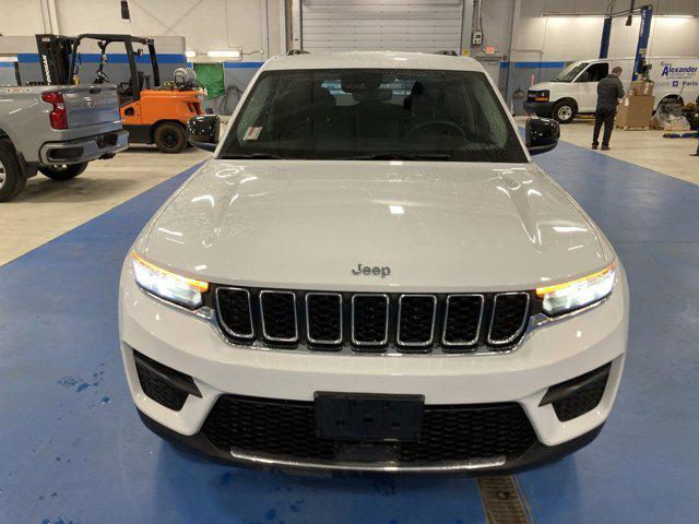 used 2023 Jeep Grand Cherokee car, priced at $30,000