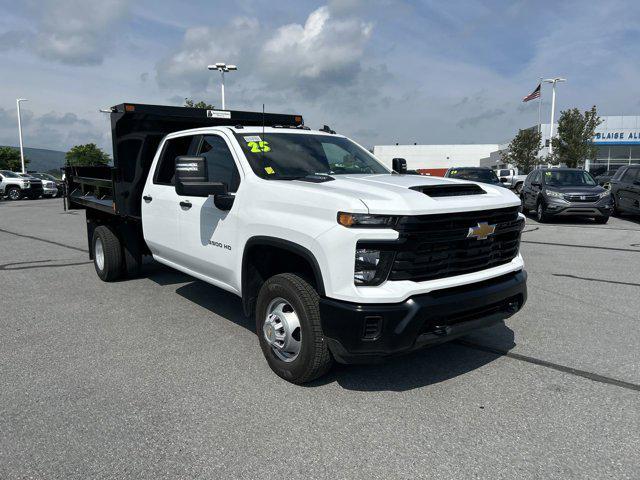 new 2025 Chevrolet Silverado 3500 car, priced at $82,488
