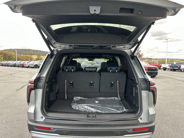 new 2025 Chevrolet Traverse car, priced at $54,388