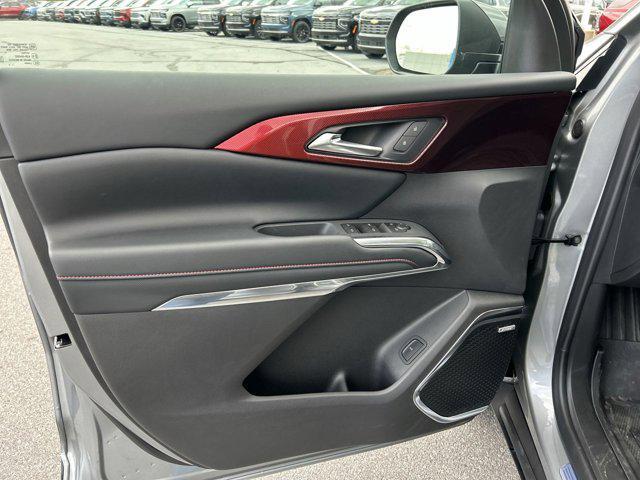 new 2025 Chevrolet Traverse car, priced at $54,388