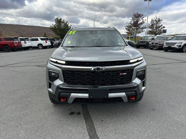new 2025 Chevrolet Traverse car, priced at $54,388