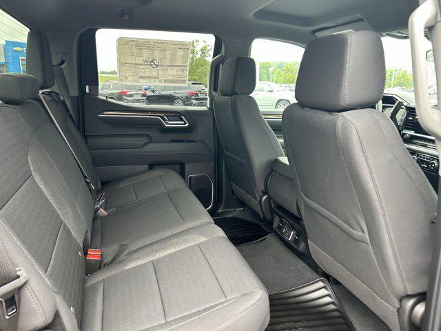 new 2025 Chevrolet Silverado 1500 car, priced at $43,388
