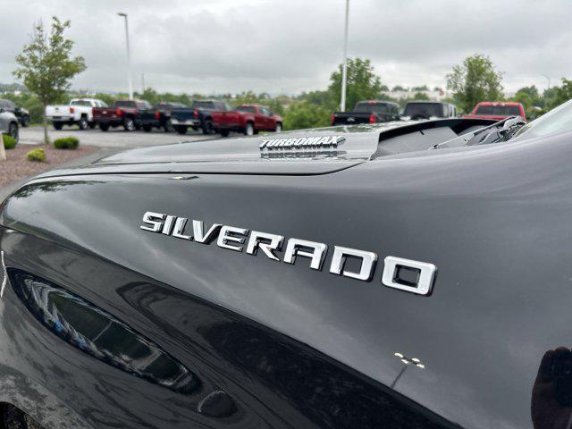 new 2025 Chevrolet Silverado 1500 car, priced at $43,388