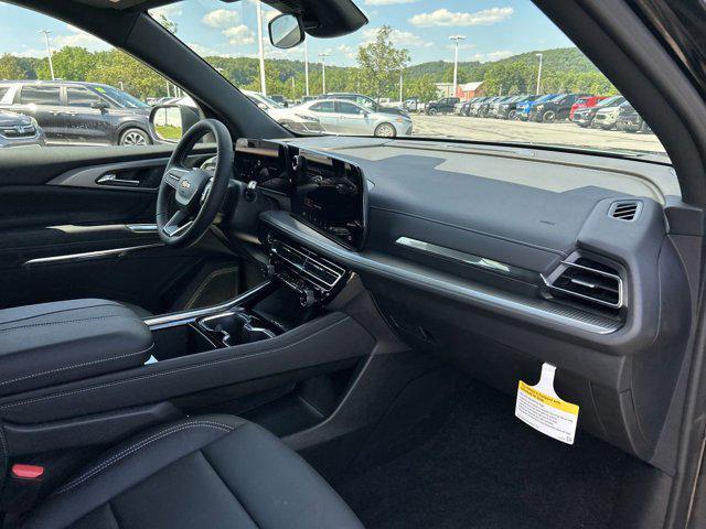 new 2025 Chevrolet Traverse car, priced at $44,188