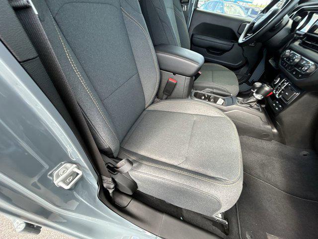 used 2025 Jeep Gladiator car, priced at $37,000