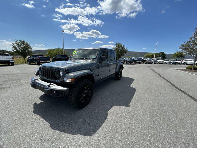 used 2025 Jeep Gladiator car, priced at $37,000
