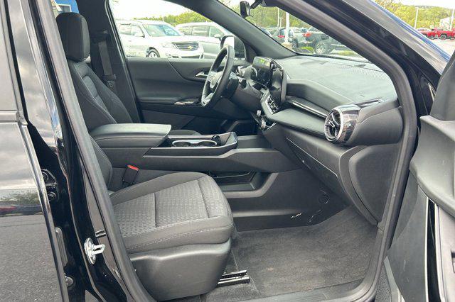 new 2025 Chevrolet Equinox car, priced at $28,888