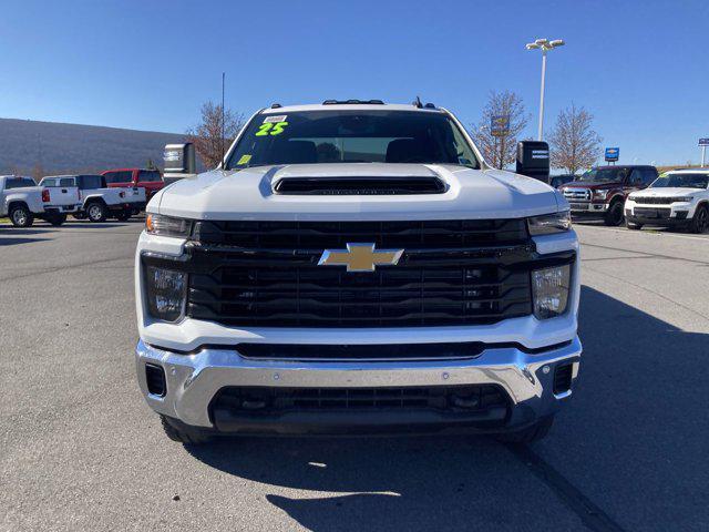 new 2025 Chevrolet Silverado 3500 car, priced at $62,688