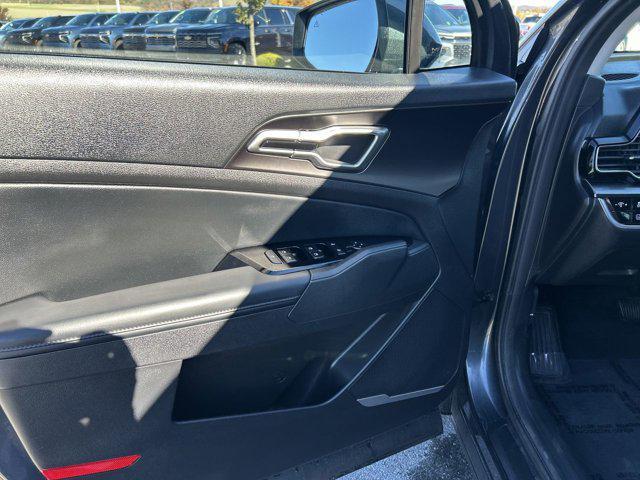 used 2023 Kia Sportage Hybrid car, priced at $26,500