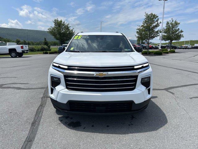 new 2025 Chevrolet Traverse car, priced at $44,188