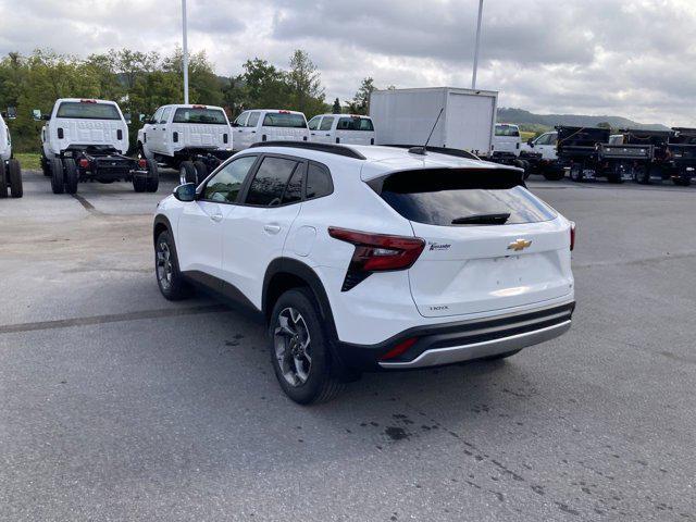 new 2025 Chevrolet Trax car, priced at $24,388